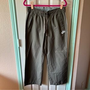 Nike Track Pants Size Medium
